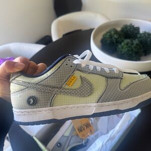 Union LA Nike Dunk Low Passport Pistachio DJ9649-401 Midnight Navy Marine Sz 9.5